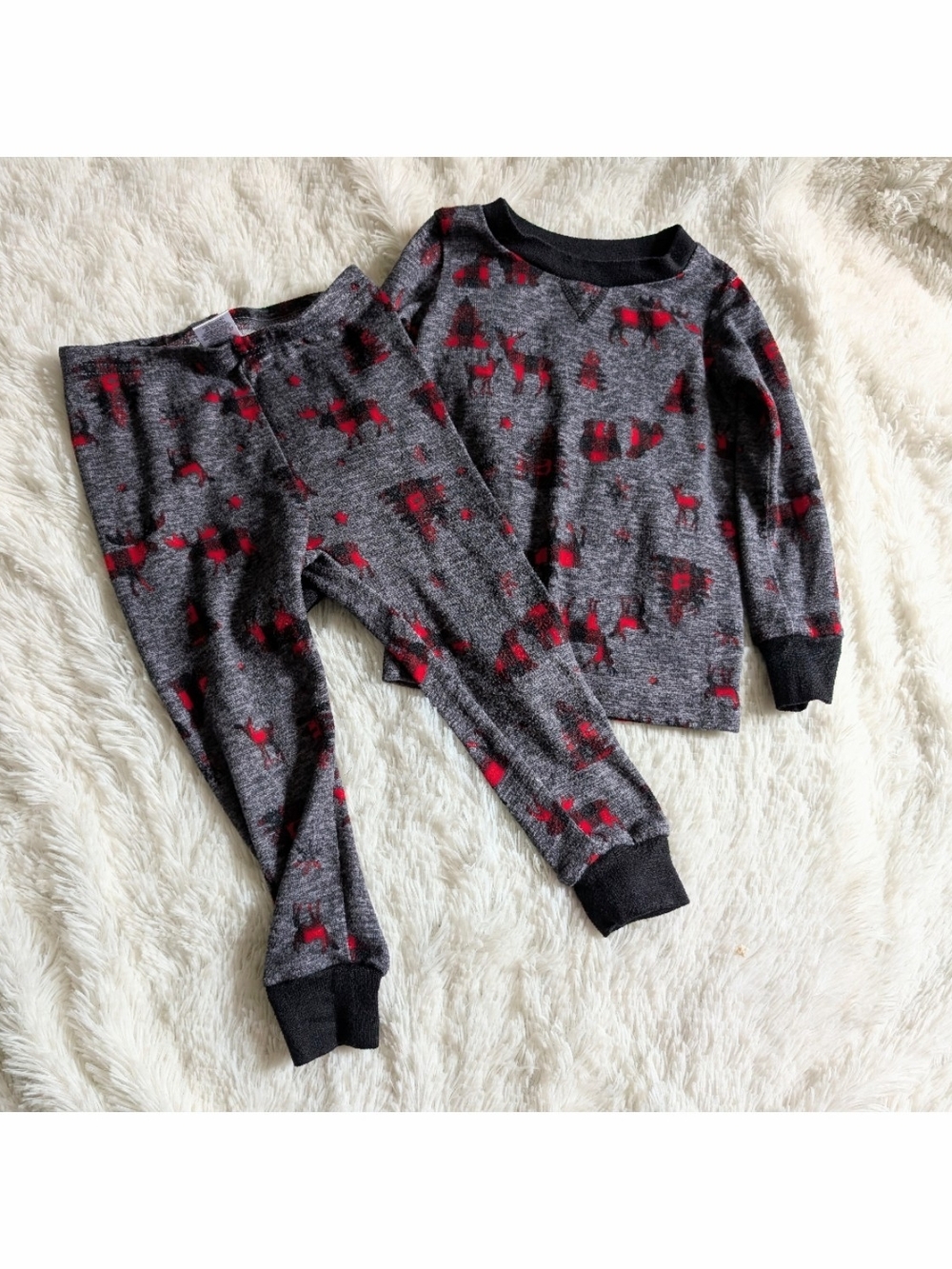 Essentials PJ Grey and Red Moose Super Soft Pajama Two Piece Set Size 2T